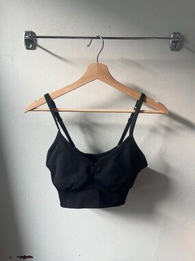 Lululemon Ebb to Street Bra (customizable straps, sz 8)